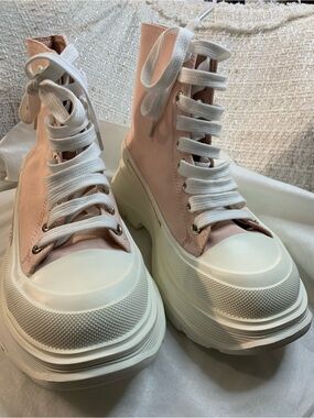 Alexander McQueen Blush Pink Canvas Lace-Up Platform Boots
